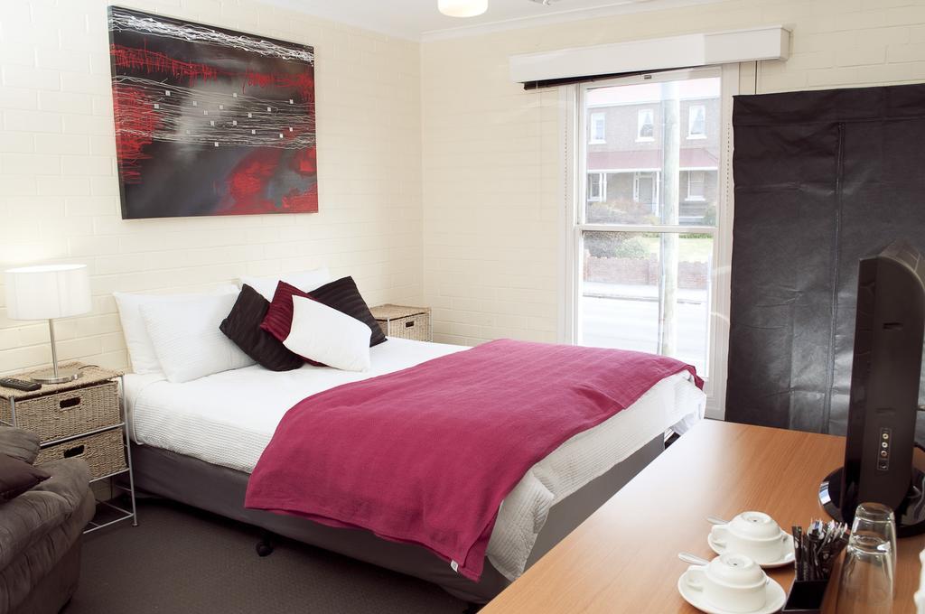 The Mews Motel Launceston Buitenkant foto